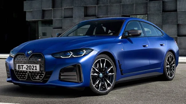 BMW i4, con variante deportiva M y hasta 590 kilómetros